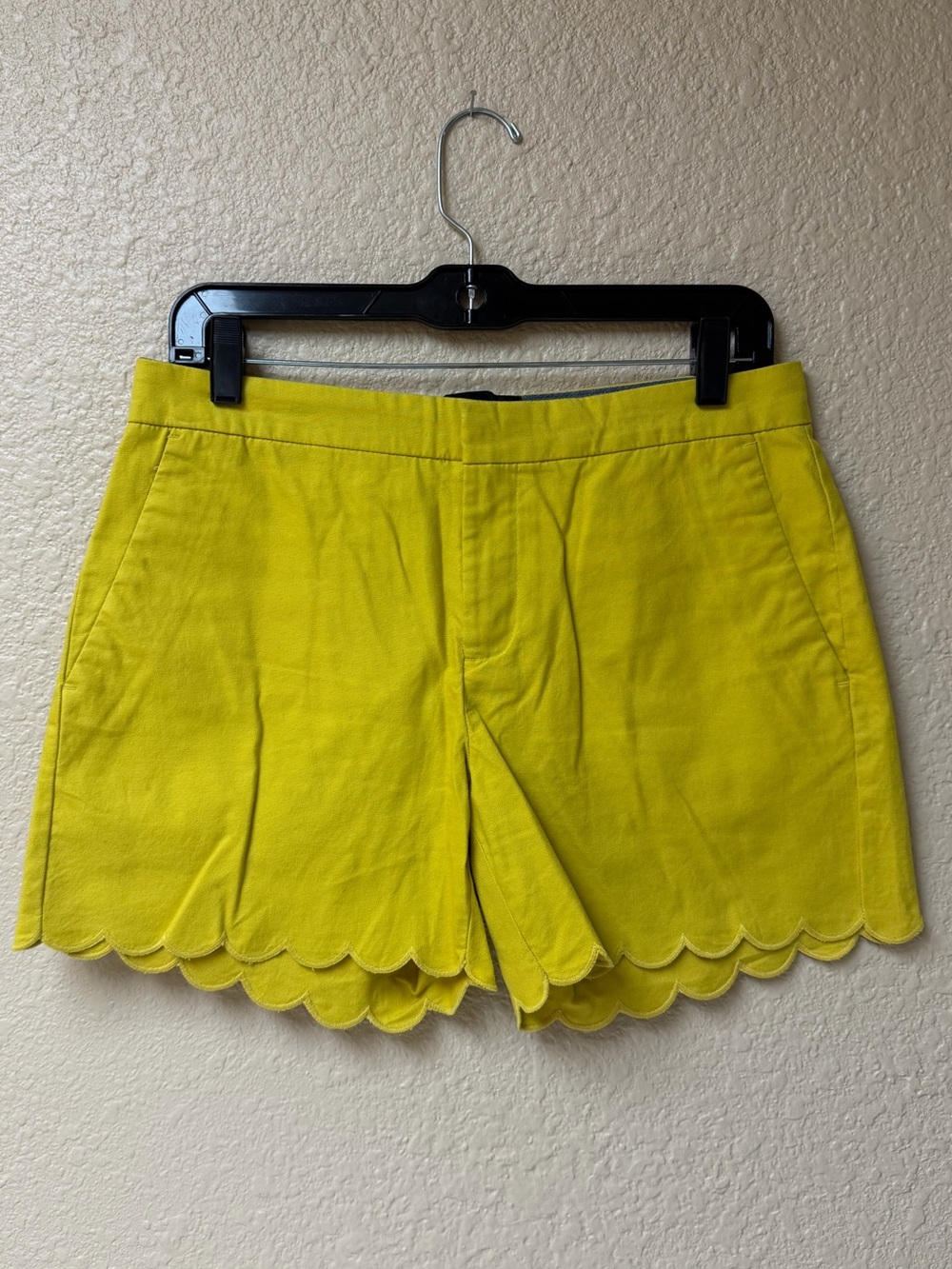 4/$20 Banana Republic Yellow Scallop-Hem Shorts